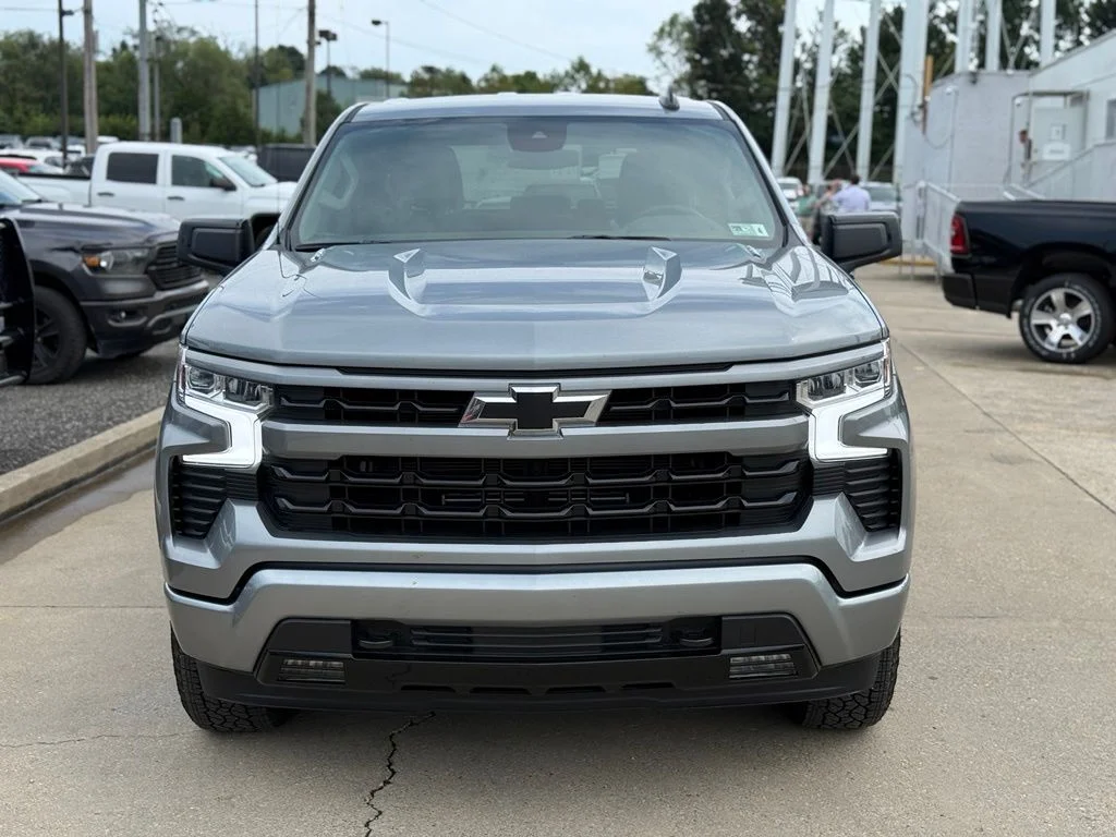 Used 2026 Gray Chevrolet RST image 3