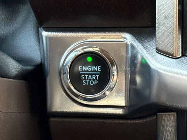 Used 2022 Black Ford King Ranch image 28