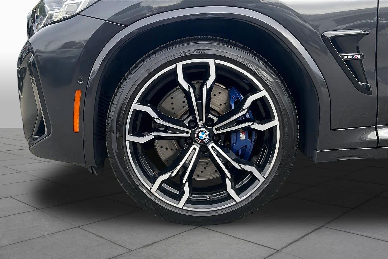 Used 2022 Dark Graphite Metallic BMW  image 10