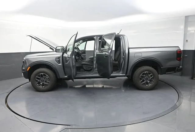 Used 2024 Gray Ford XLT image 41