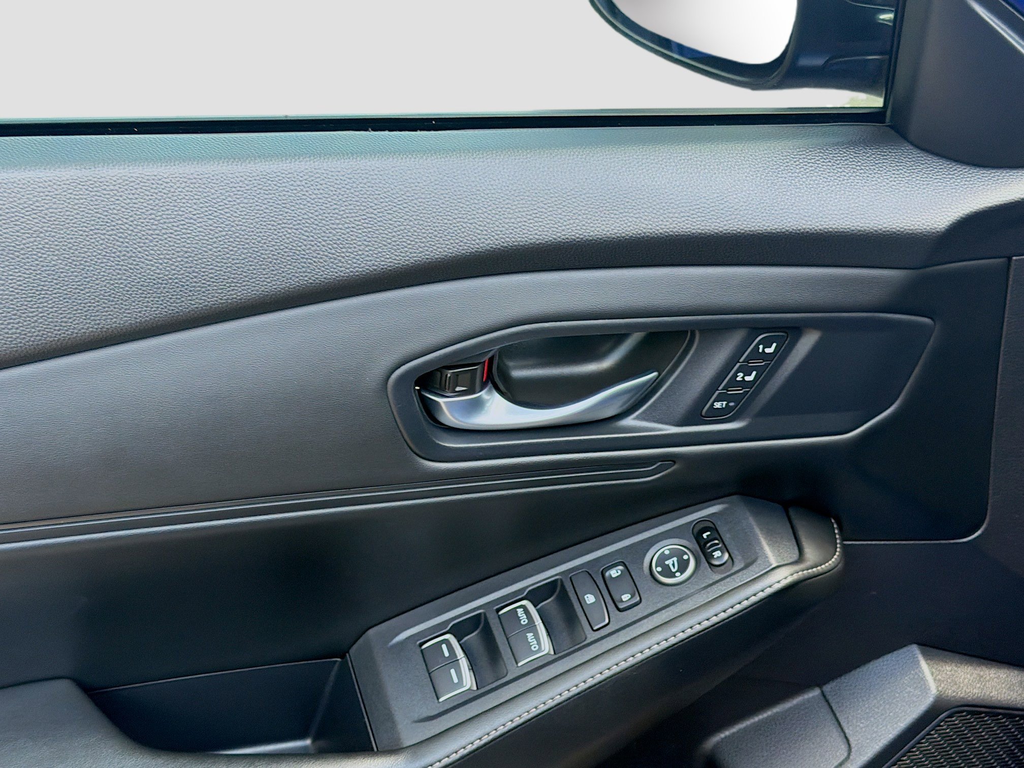 Used 2024 Canyon River Blue Metallic Honda Sport-L image 16