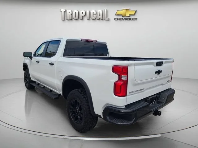 New 2026 Summit White Chevrolet ZR2 image 3