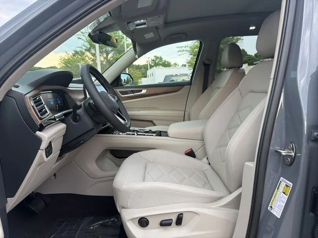 New 2026 Gray Volkswagen 2.0T SE w/Technology image 12