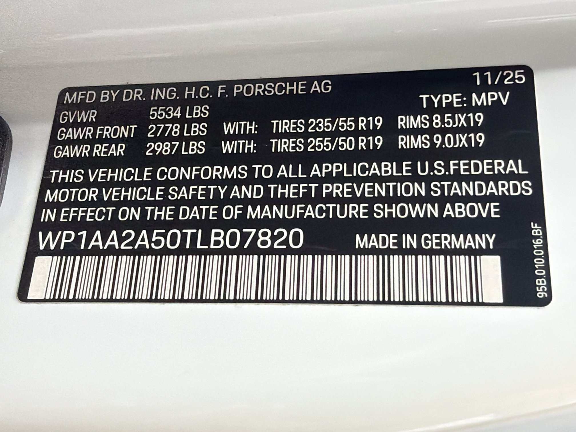 Certified Used 2026 White Porsche  image 42