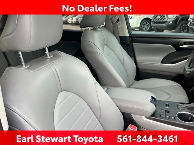 Certified Used 2025 Silver Toyota XLE image 48