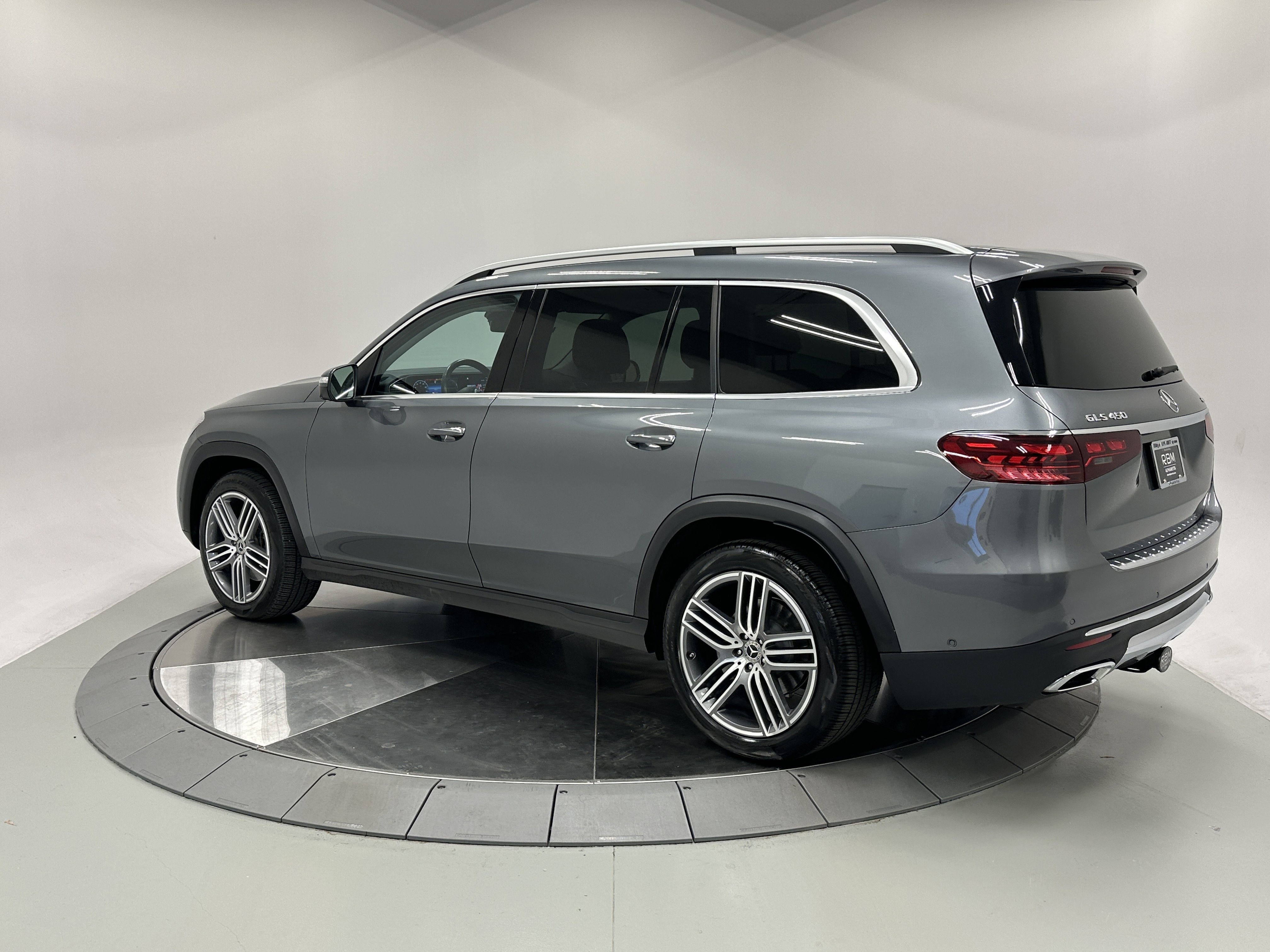 Certified Used 2024 Gray Mercedes-Benz GLS 450 image 6