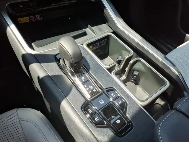 New 2026 Wind Chill Pearl Lexus PREMIUM AWD image 24