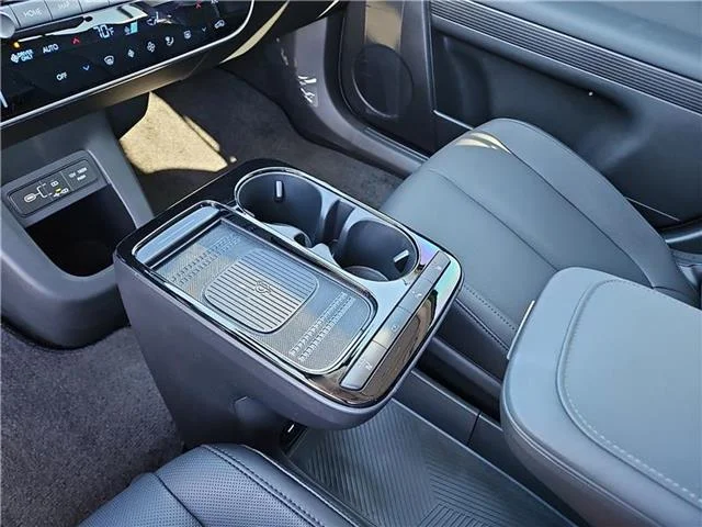 New 2026 Cyber Gray Hyundai SEL image 21