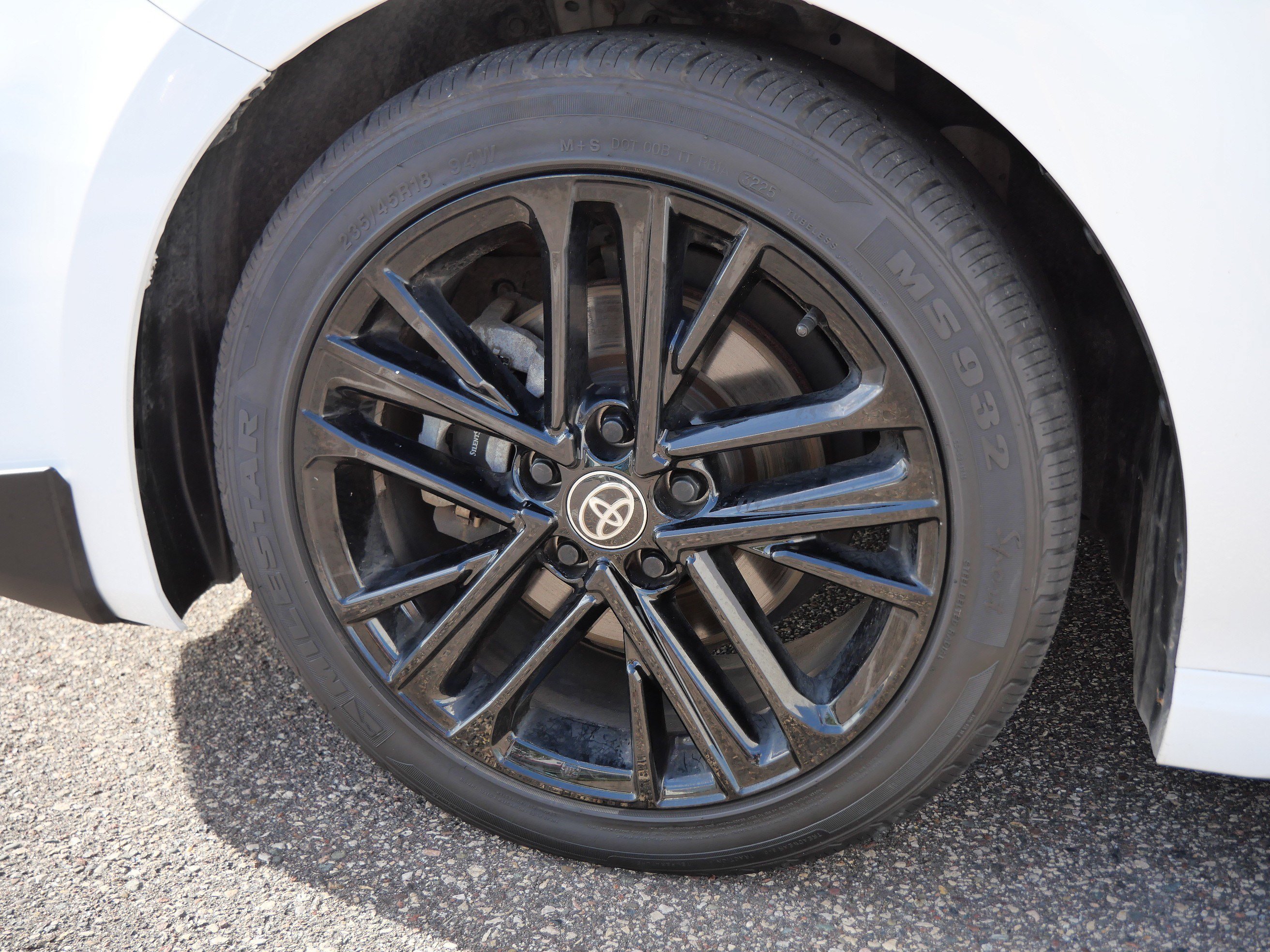 Used 2025 Ice Cap Toyota SE image 15