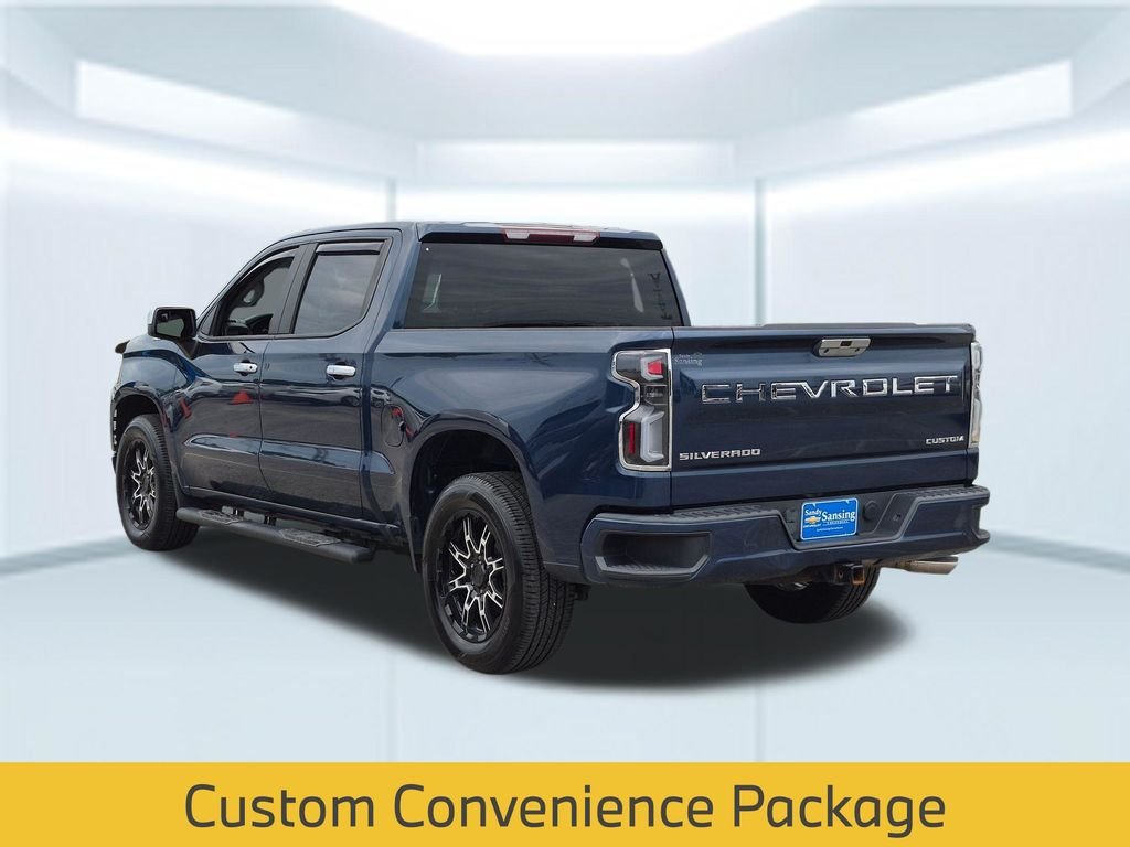 Used 2020 Blue Chevrolet Custom image 4
