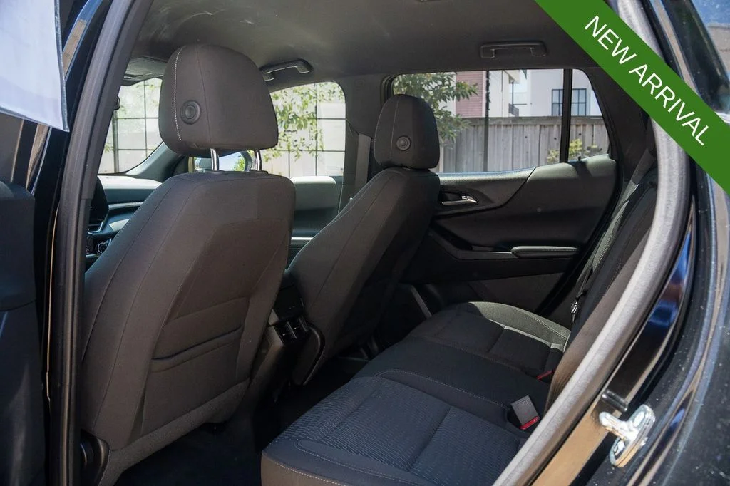 Used 2025 Black Chevrolet LT image 21