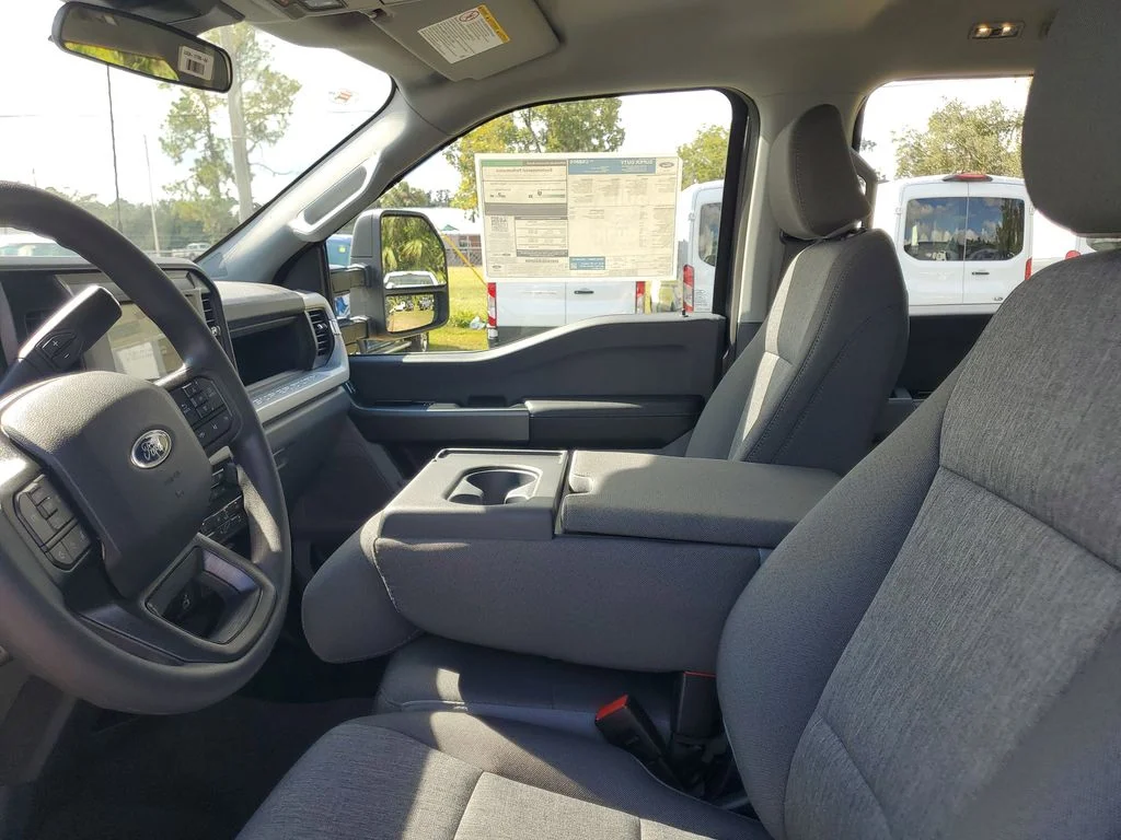 2026 Ford F-250 Super Duty XL - Photo 9