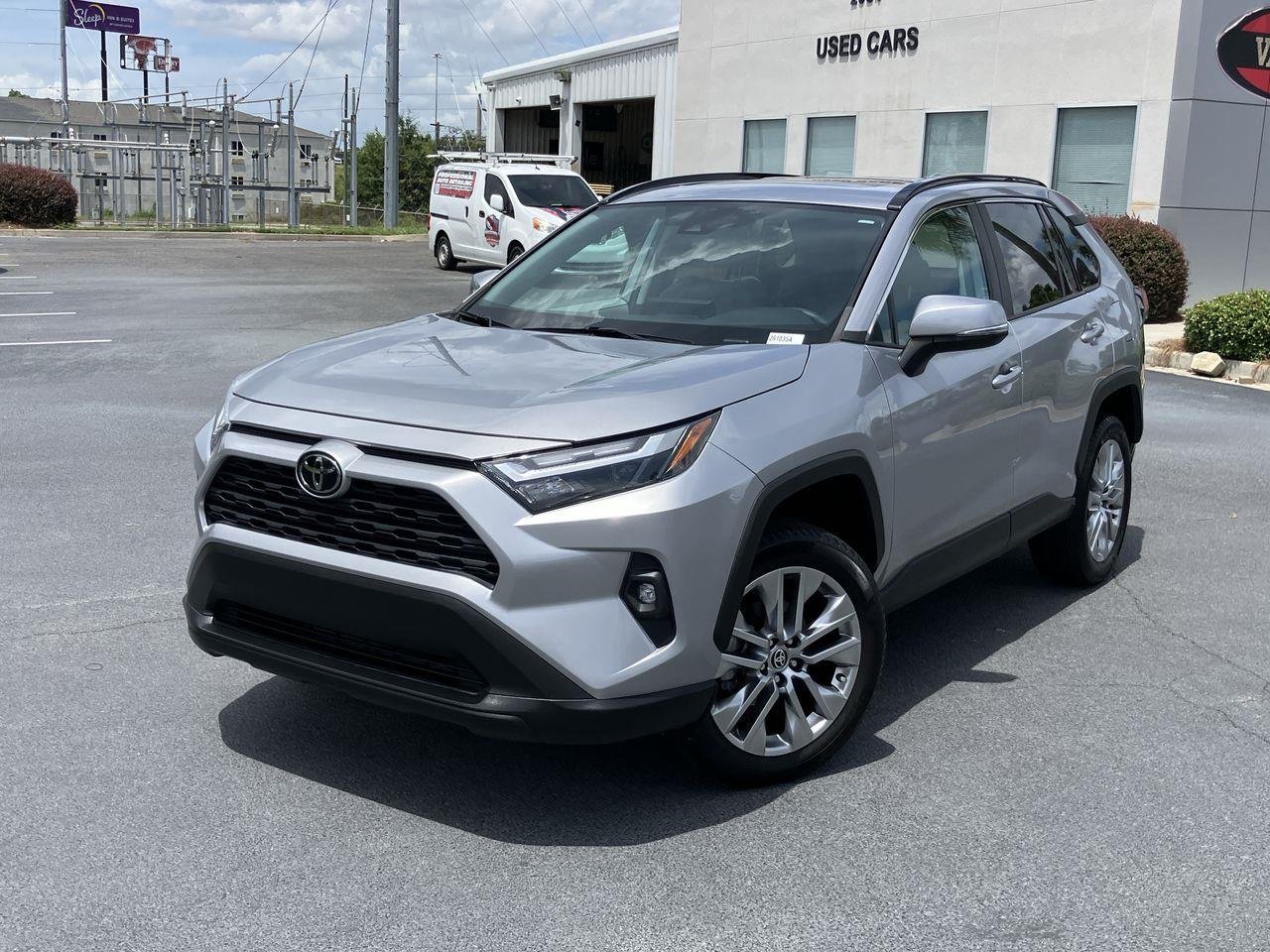 Used 2023 Silver (Silver Sky Metallic) Toyota XLE Premium AWD image 1