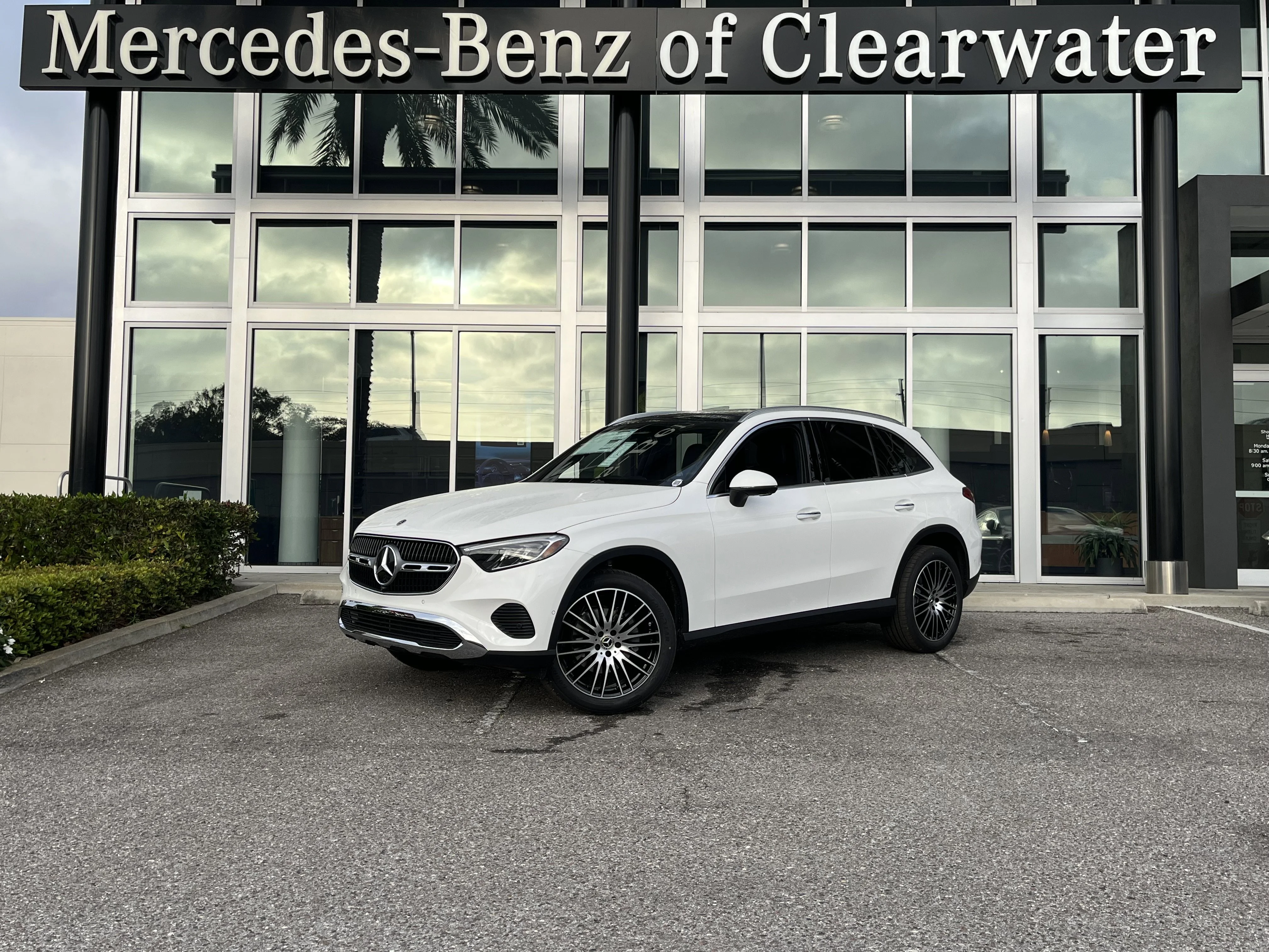 2026 Mercedes-Benz GLC
