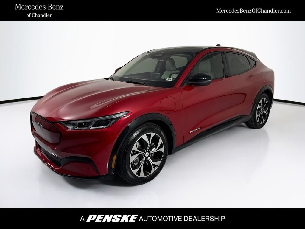2023 Ford Mustang-Mach-e Premium's photo