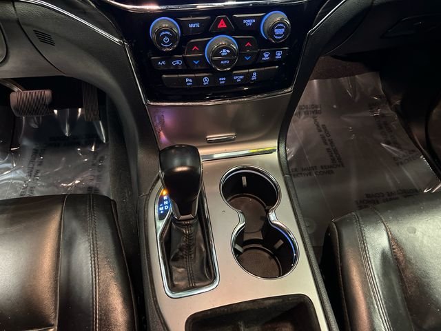Used 2019 White Jeep Limited image 29
