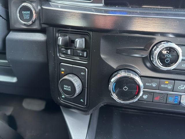 New 2026 Agate Black Metallic Ford F-350® Lariat® image 23