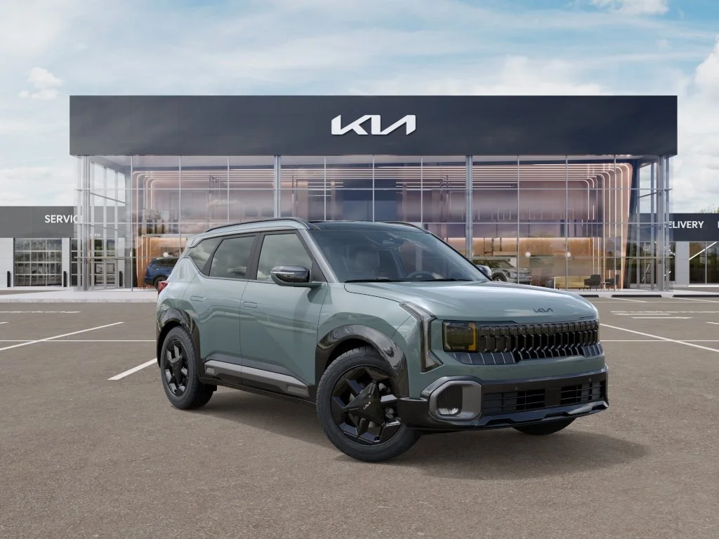 New 2027 ICEBERG GREEN Kia X-Line S image 8