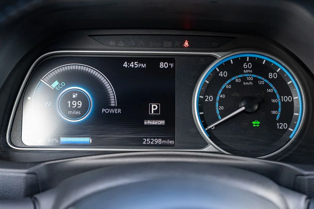 Used 2024 Gray Nissan SV Plus image 15