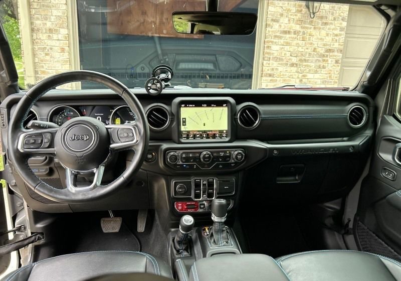 Used 2022 Gray Clearcoat Jeep Unlimited Rubicon 4xe image 2