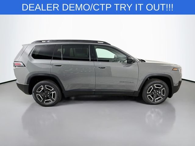 New 2026 Sting-Gray Clear-Coat Exterior Paint Jeep Limited image 8