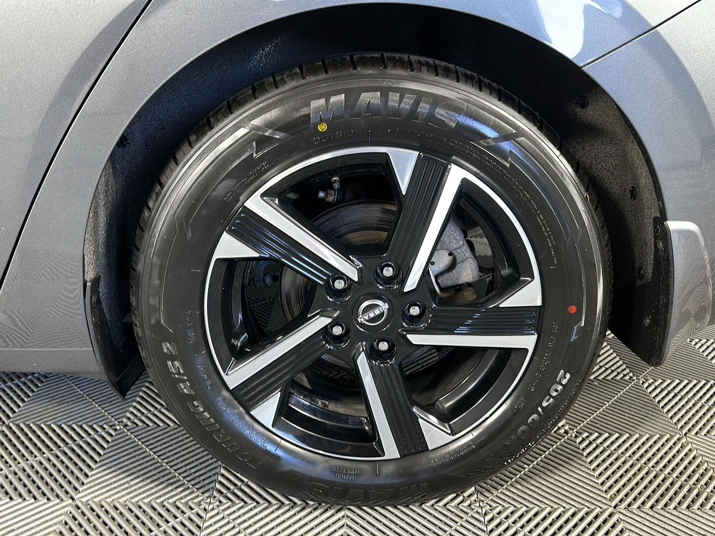 Used 2024 Gun Metallic Nissan SV image 13