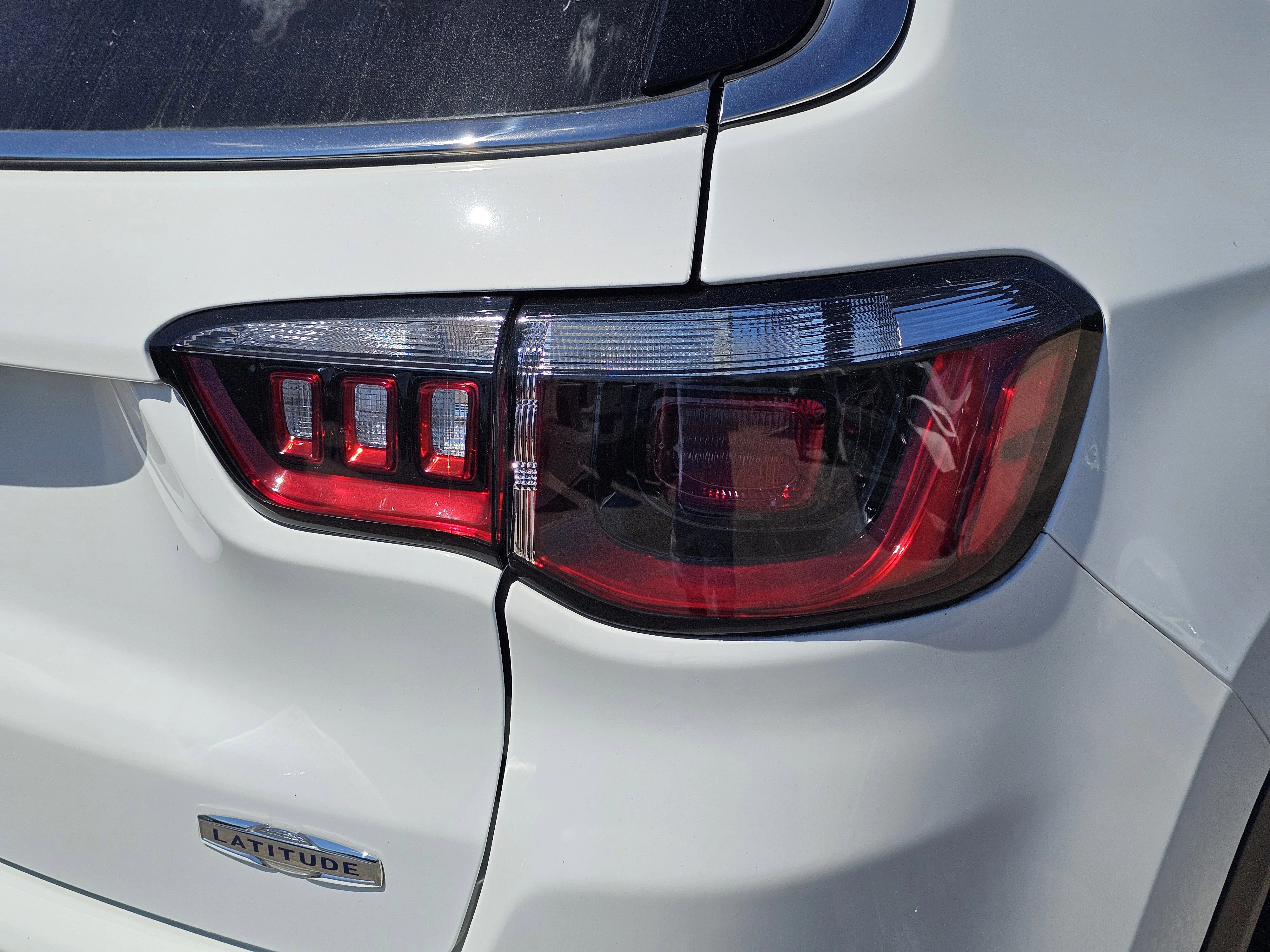 2023 Jeep Compass Latitude - Photo 9