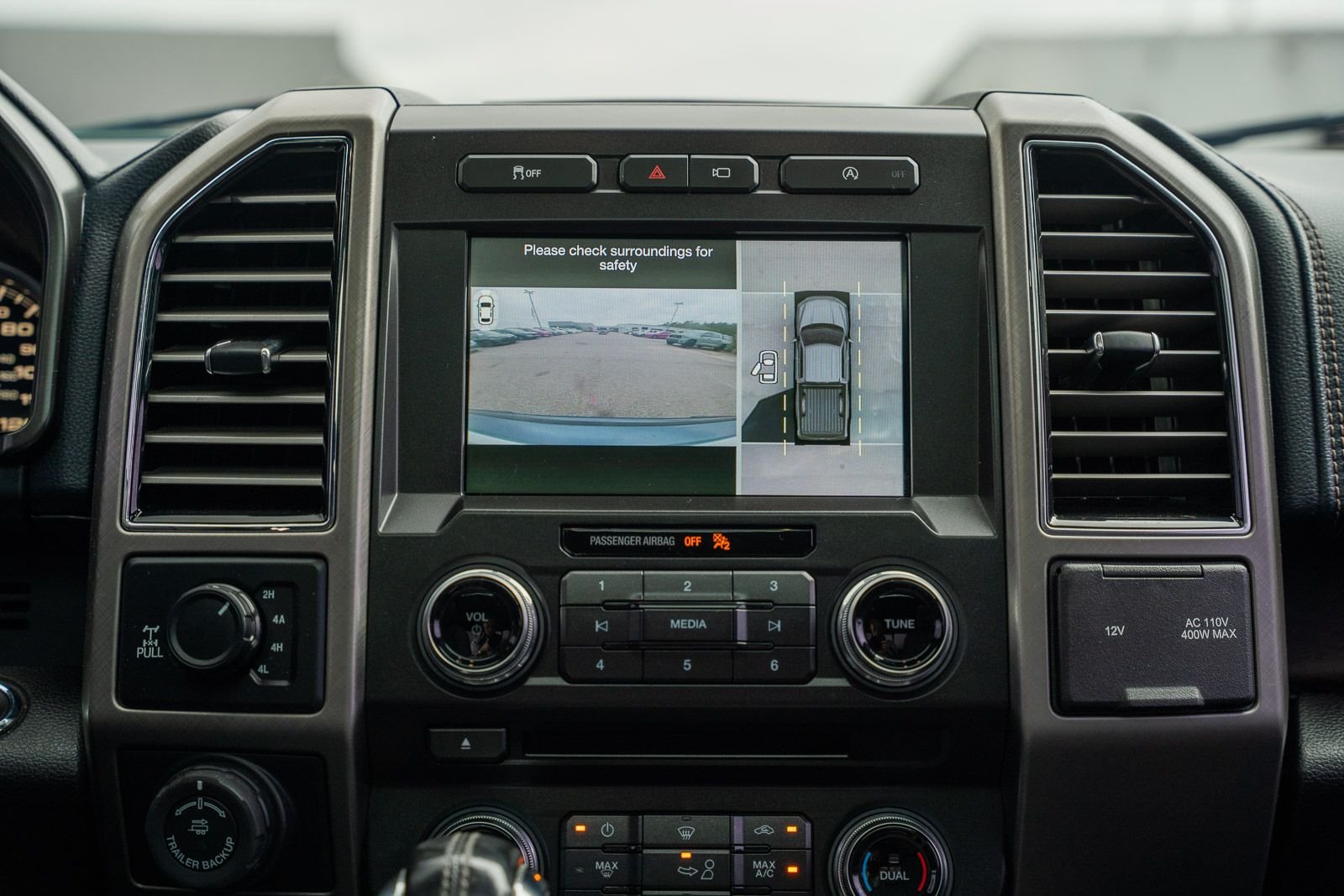 Used 2018 Blue Ford Limited image 49