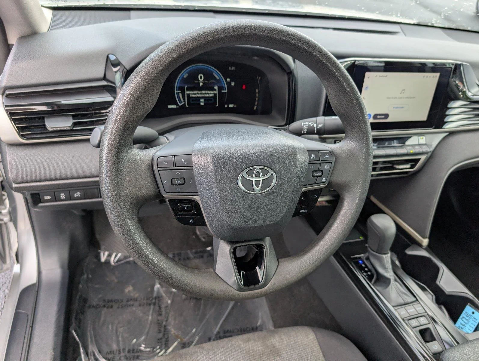 Used 2025 Celestial Silver Metallic Toyota LE image 4