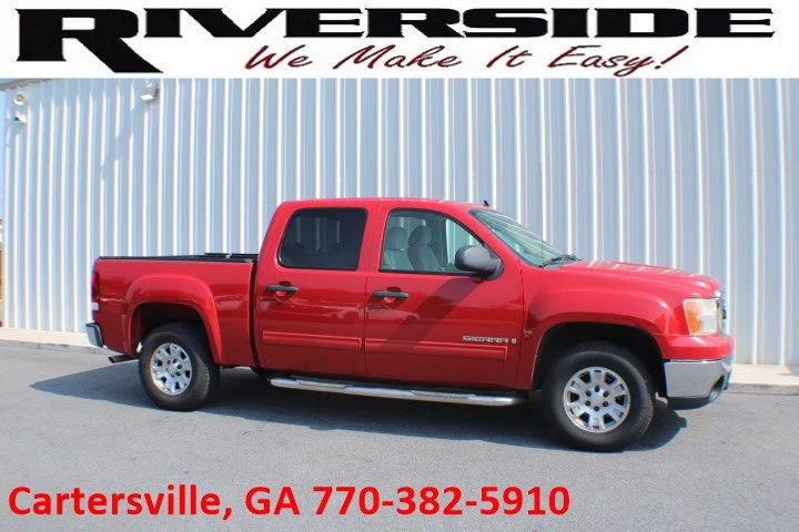 Used 2007 Fire Red GMC SLE2 image 1