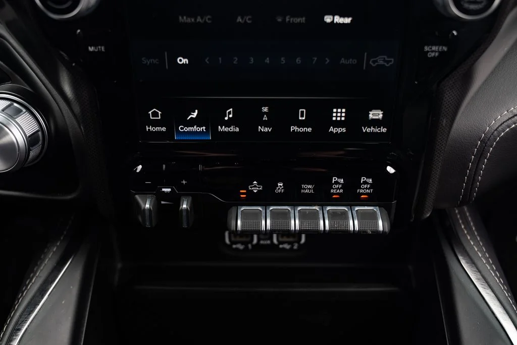 Used 2023 White Ram Limited image 17
