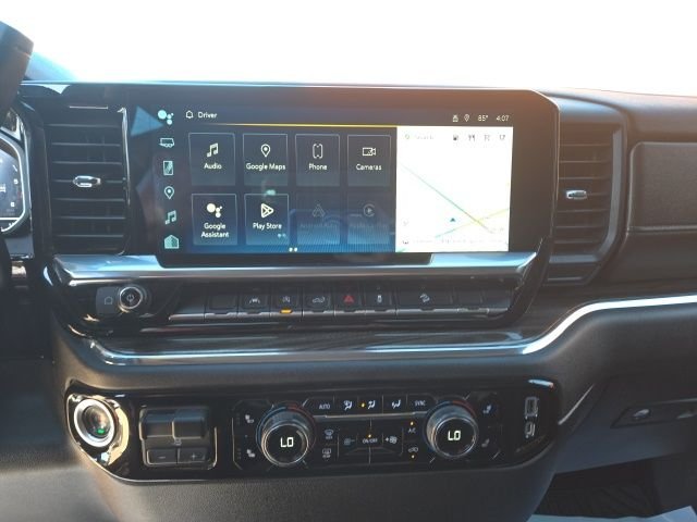 Used 2023 Red Chevrolet LT image 13
