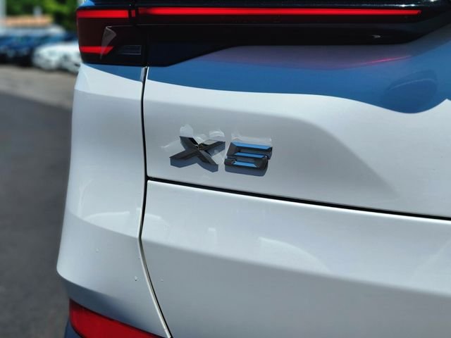 Certified Used 2024 White BMW xDrive40i image 12