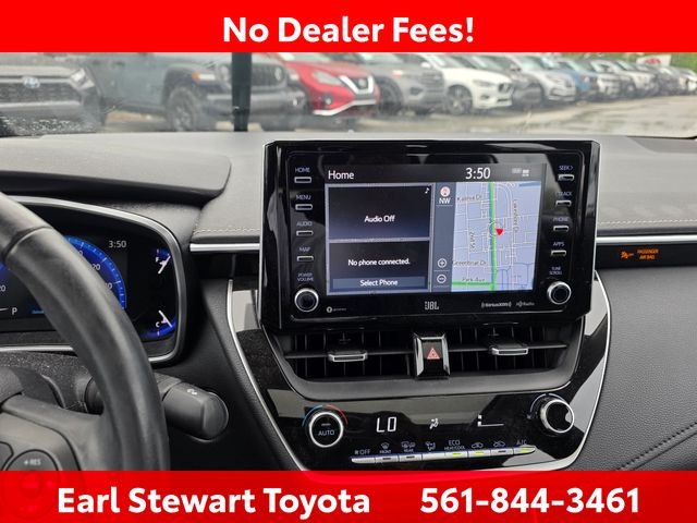 Used 2021  Toyota XLE image 5