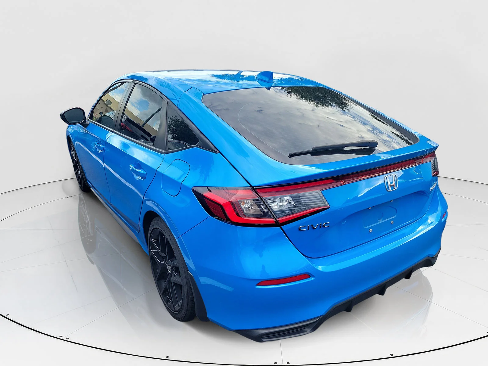 Used 2024  Honda Sport image 5