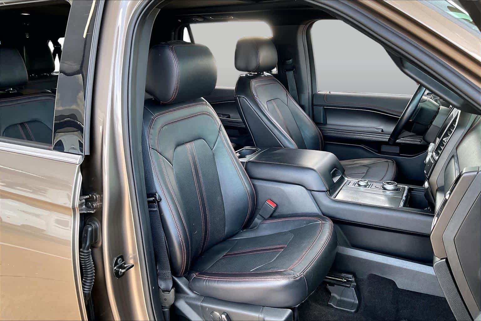 Used 2019 Stone Gray Ford Limited image 10