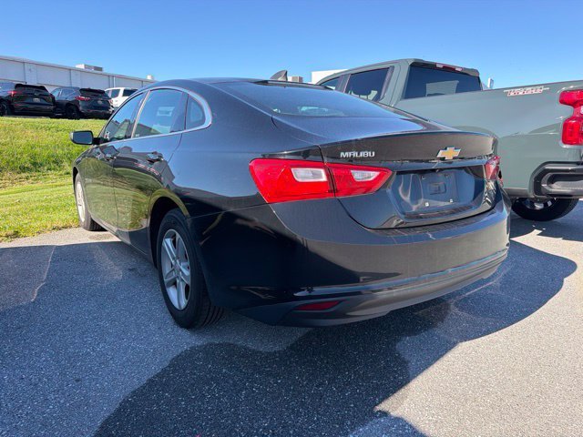 Used 2019 MOSAIC BLACK METALLIC Chevrolet LS image 4