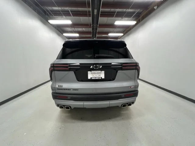 New 2027 Sterling Gray Metallic Chevrolet Z71 image 7