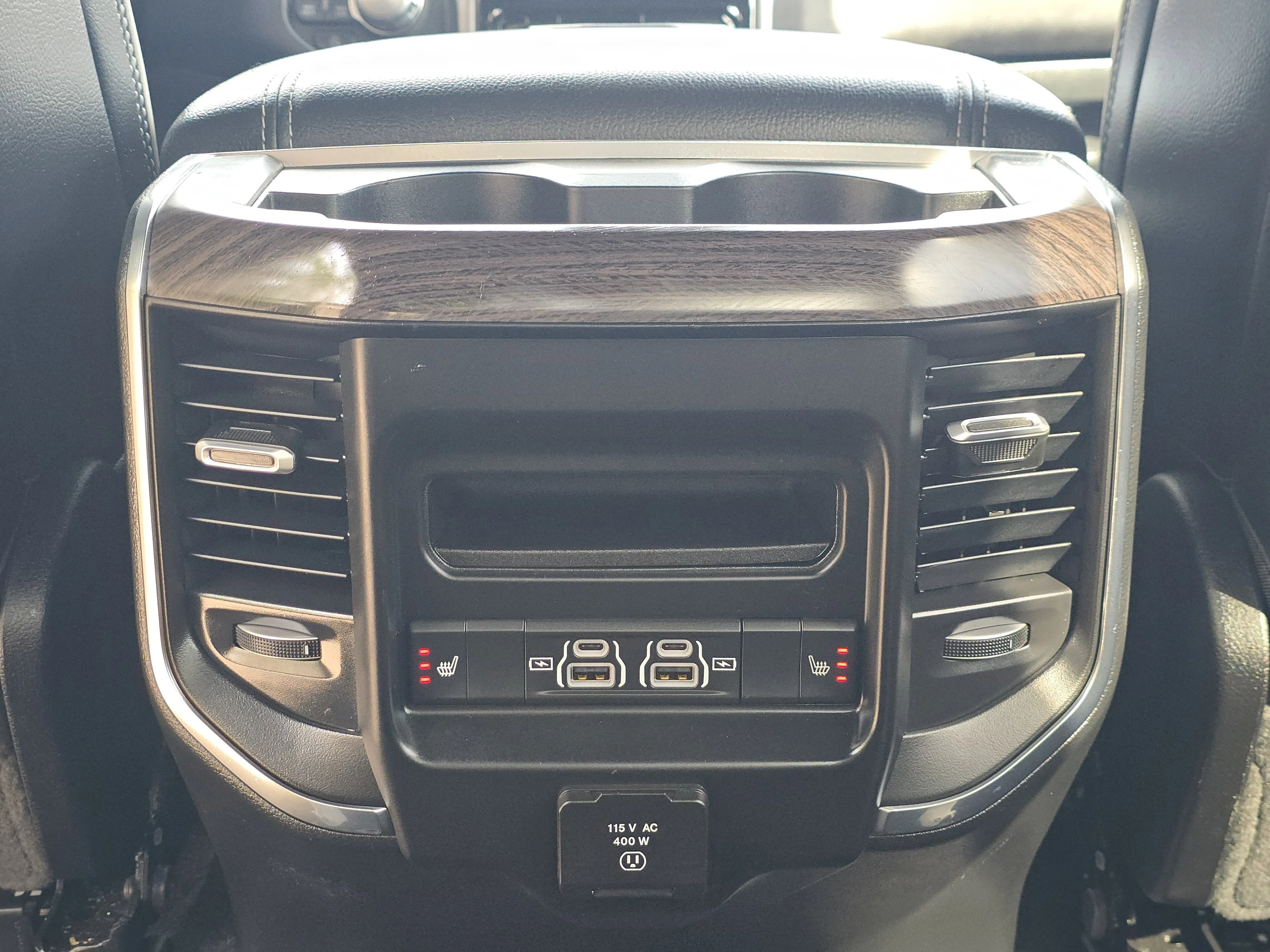 Used 2026 Diamond Black Crystal Pearlcoat Ram Laramie image 20