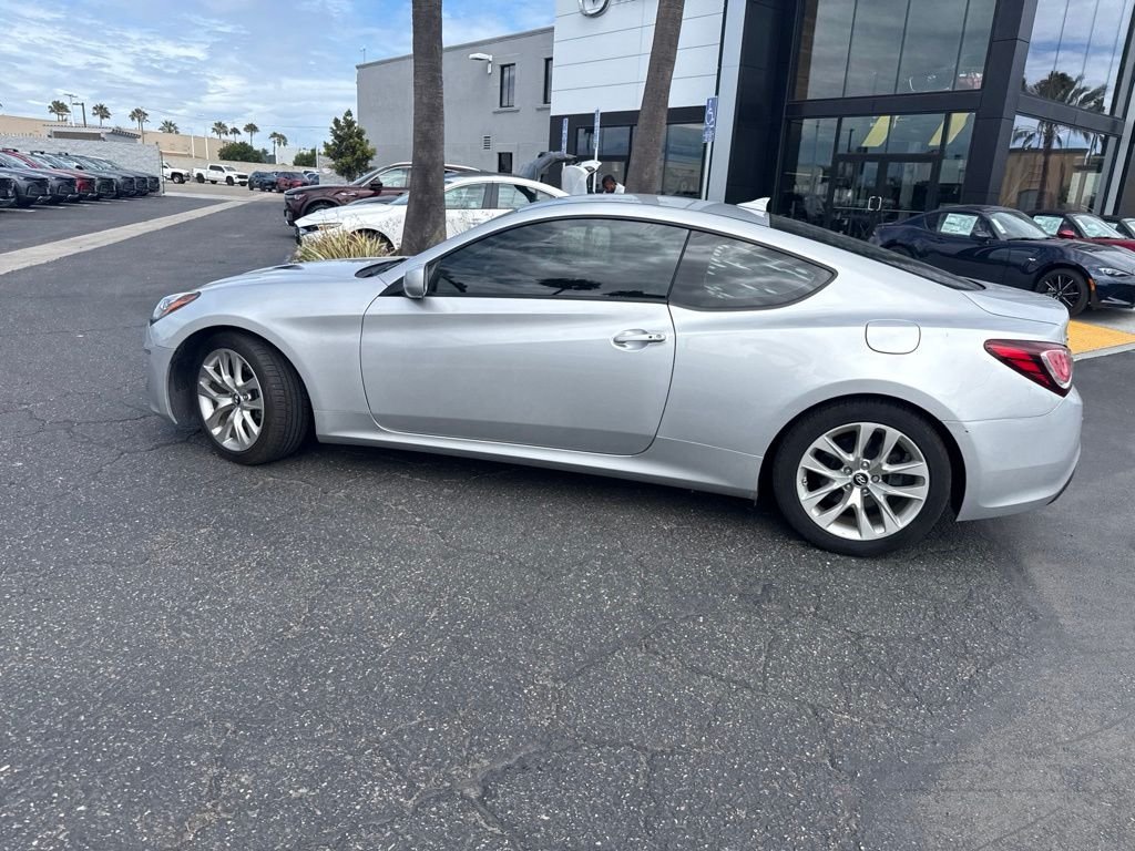Used 2014 Silver Hyundai 2.0T image 9