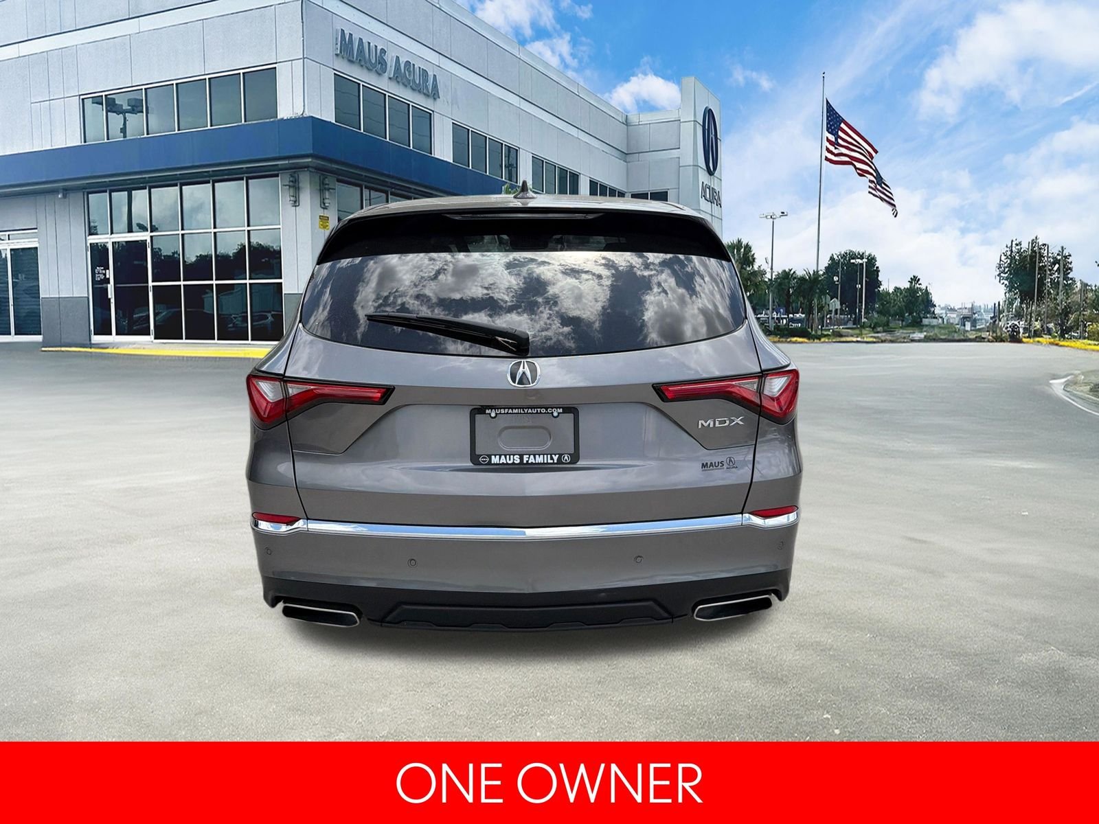 Used 2023 Liquid Carbon Metallic Acura Technology image 5