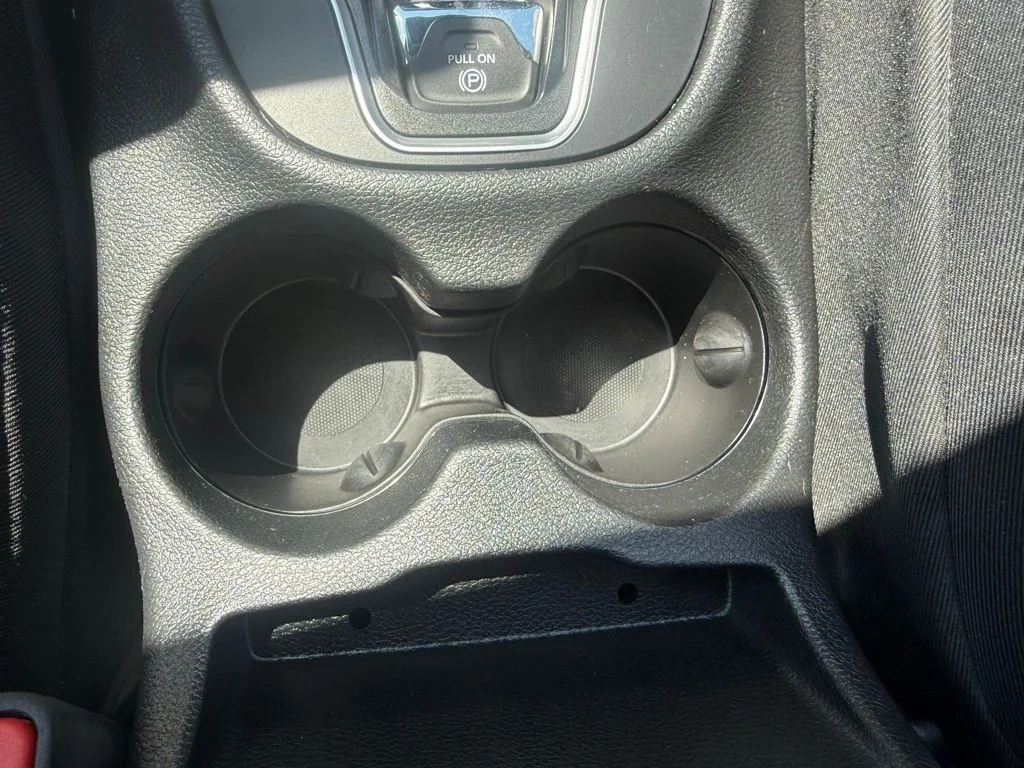 Used 2022 White Jeep Trailhawk image 24