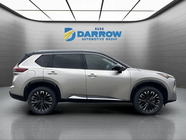 New 2026 Champagne Silver Metallic / Super Black Two-tone Nissan Platinum image 6