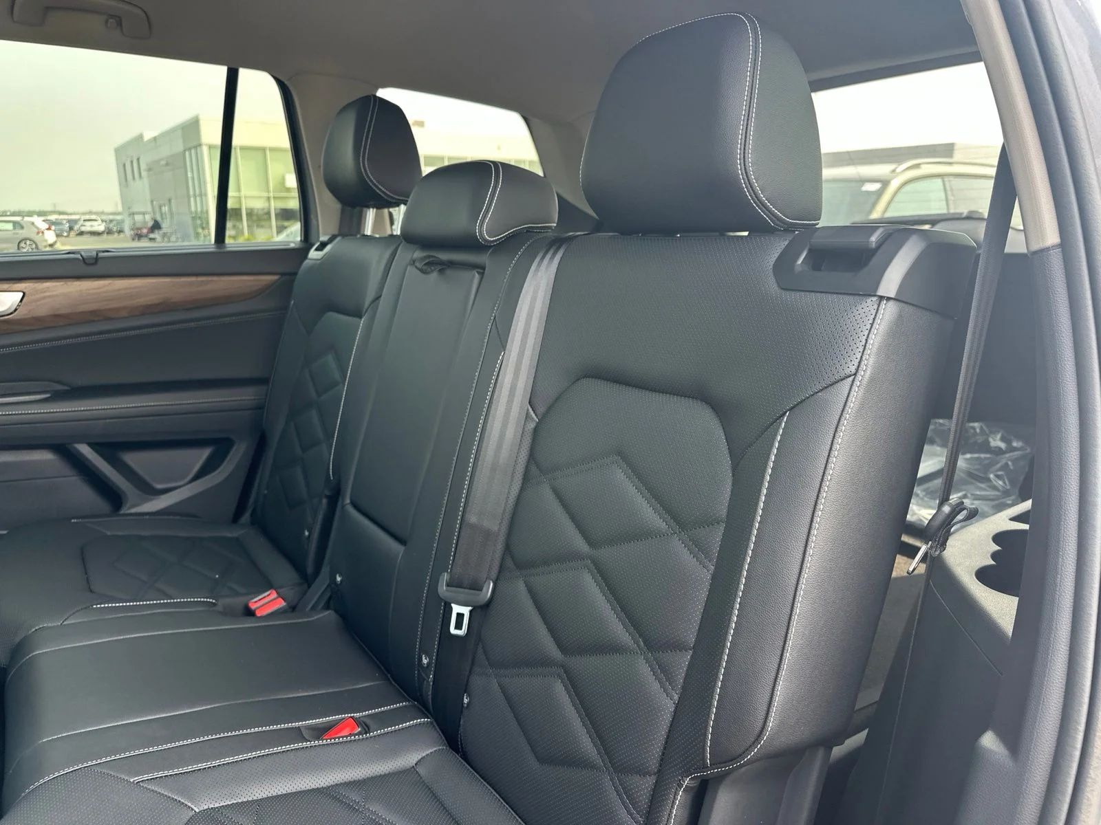 2026 Volkswagen Atlas SE w/Tech - Photo 22