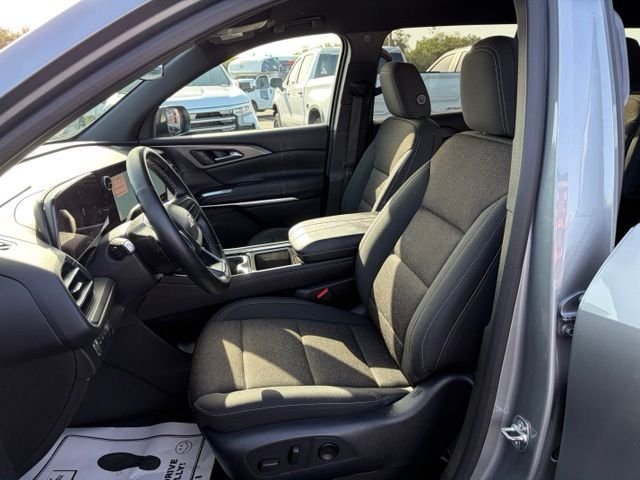 Used 2025 Gray Chevrolet LT image 14