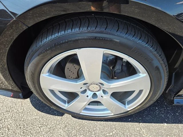 Used 2010 Black Mercedes-Benz E 350 image 26