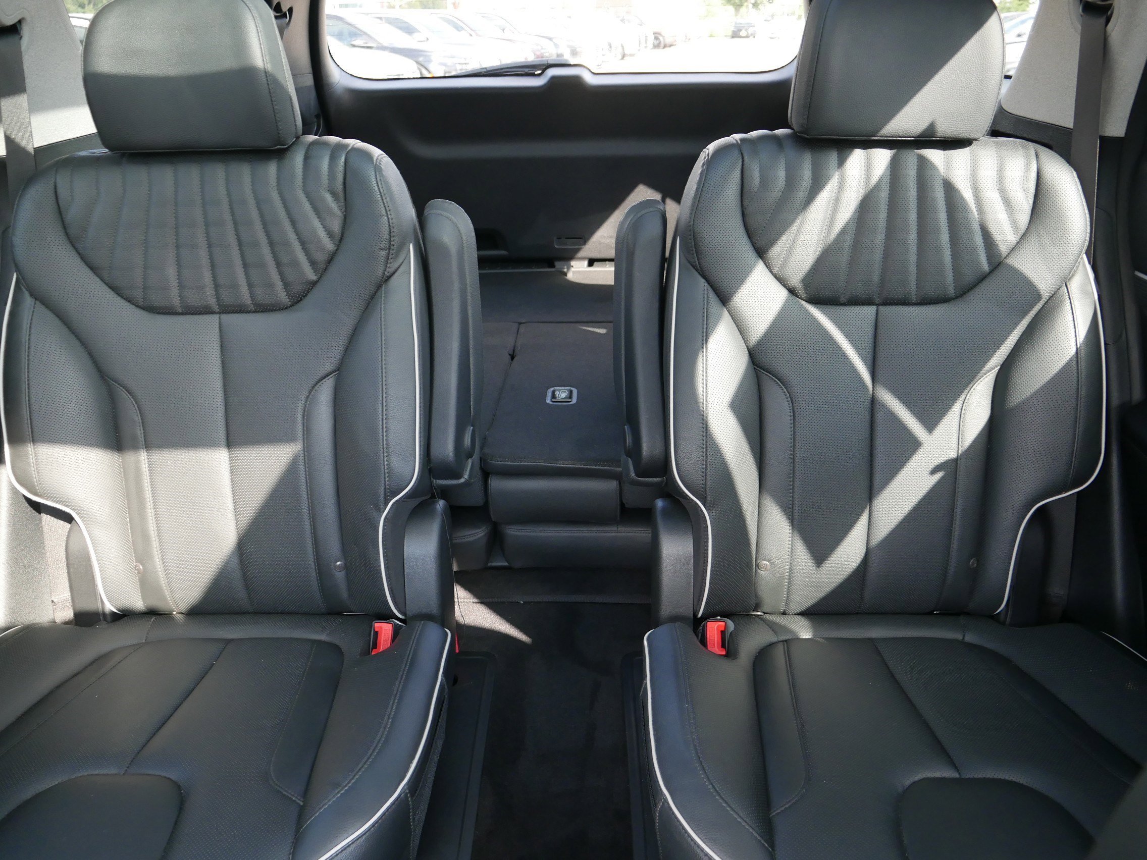 2024 Hyundai Palisade Limited - Photo 13