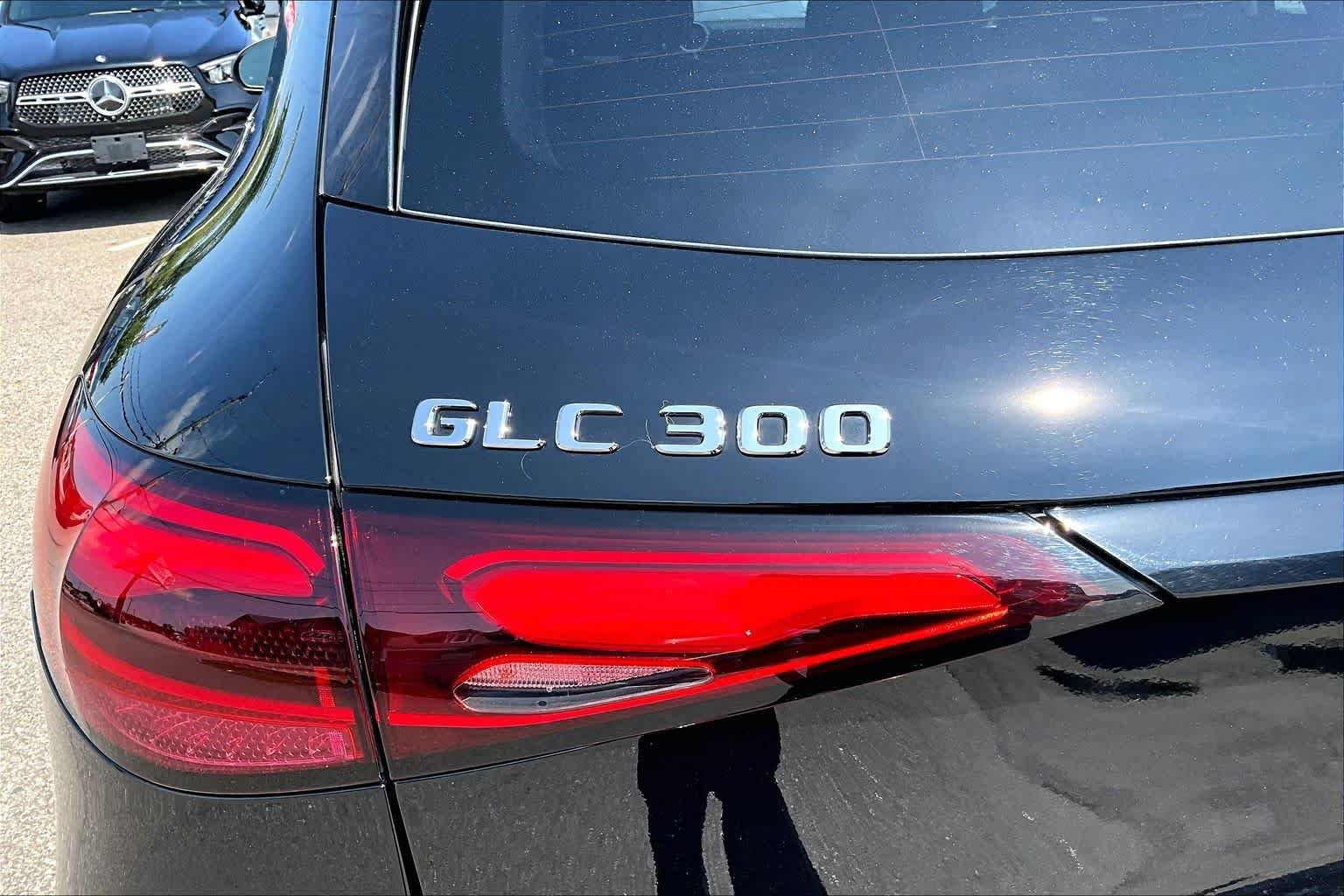Certified Used 2026 Black Mercedes-Benz GLC 300 image 32
