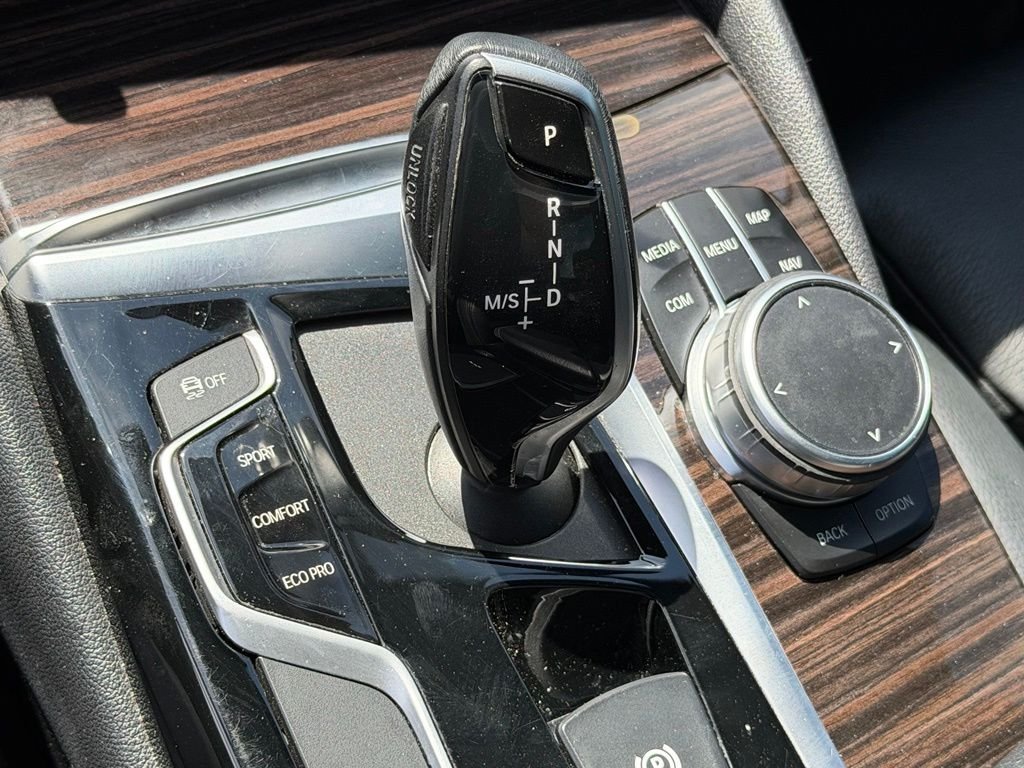 Used 2019 Gray BMW 530i image 26