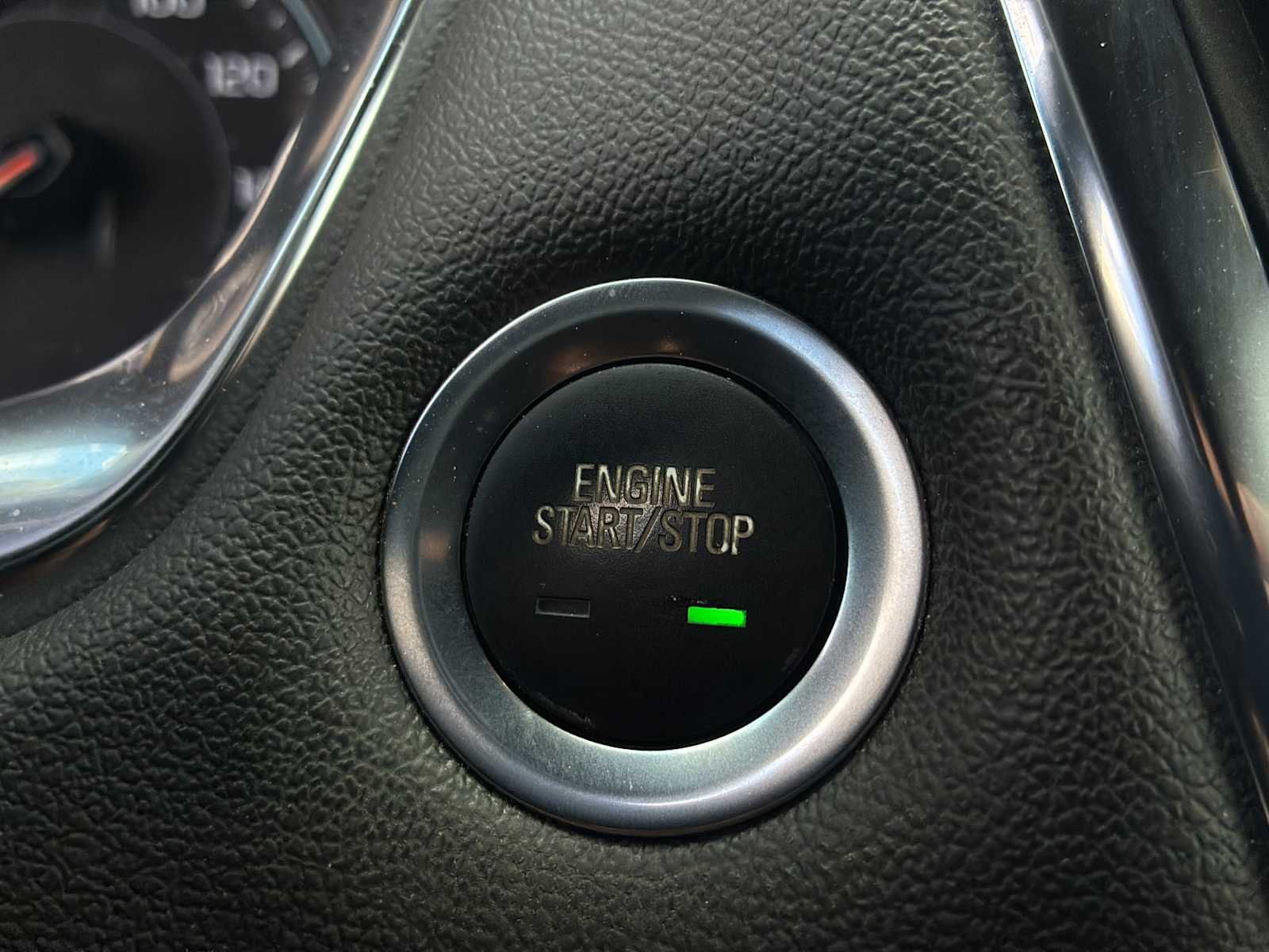 2023 Chevrolet Traverse 1LT - Photo 21